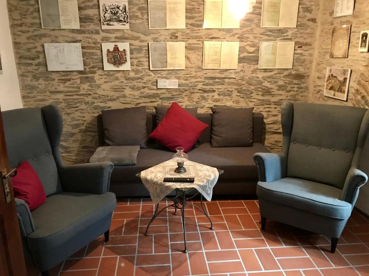 Alter Posthof Лизер Экстерьер фото
