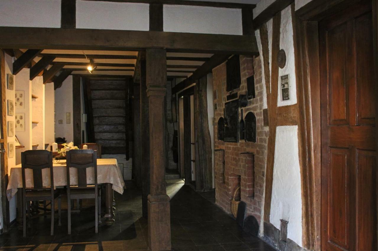 Alter Posthof Лизер Экстерьер фото